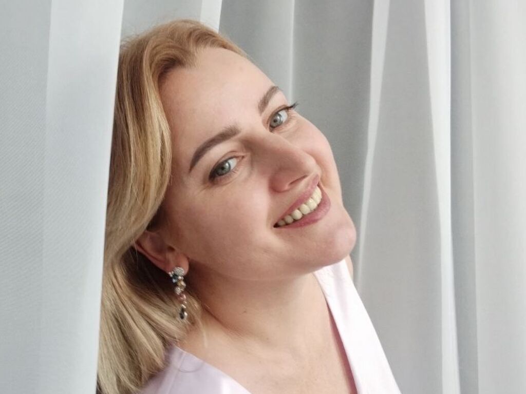 AlexaDeneuve profile photo